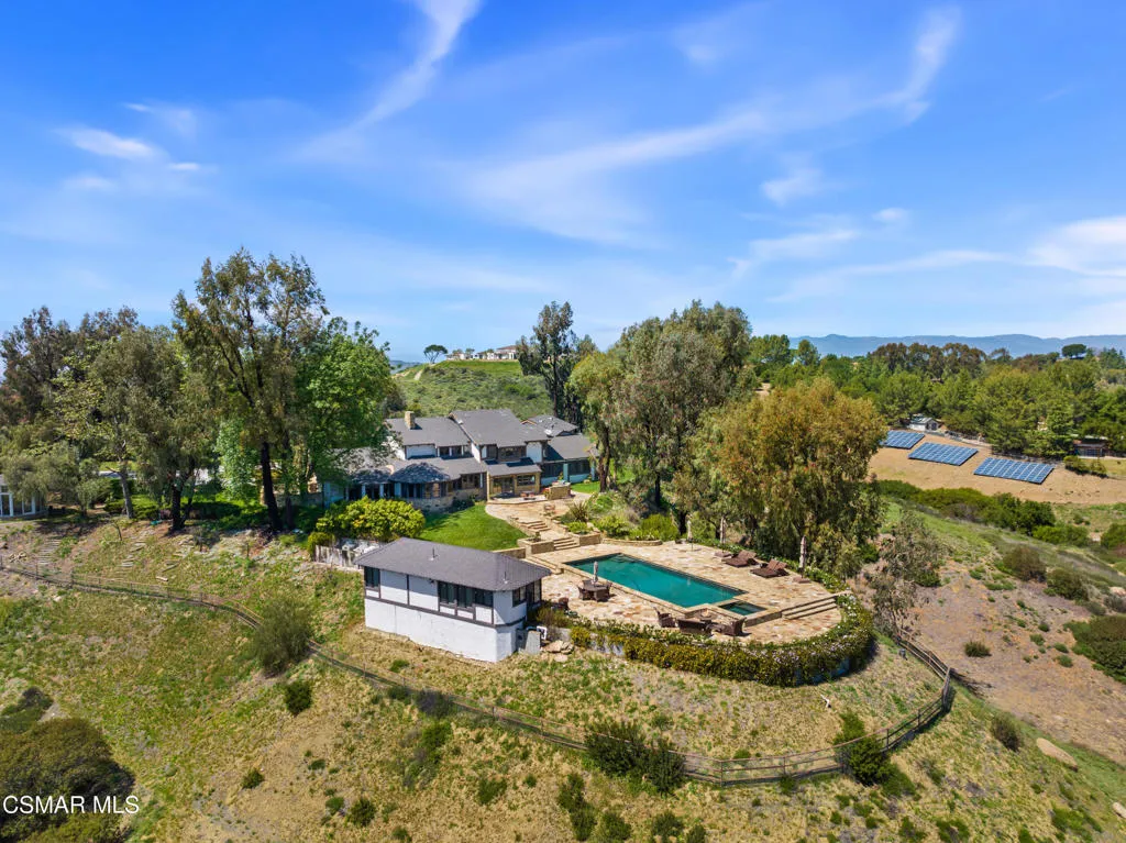 2400 W W Potrero Road Road, Westlake Village, California 91361 home-pic-40