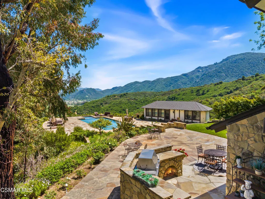 2400 W W Potrero Road Road, Westlake Village, California 91361 home-pic-33
