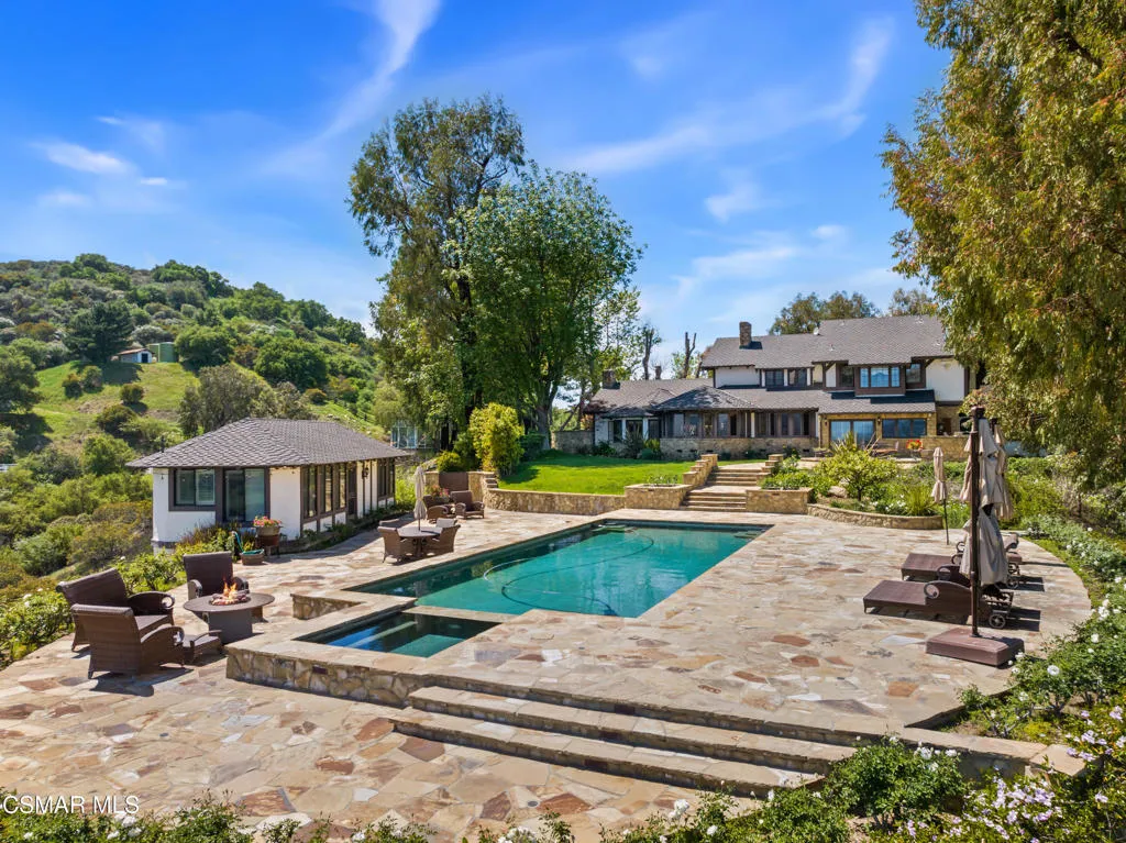 2400 W W Potrero Road Road, Westlake Village, California 91361 home-pic-6