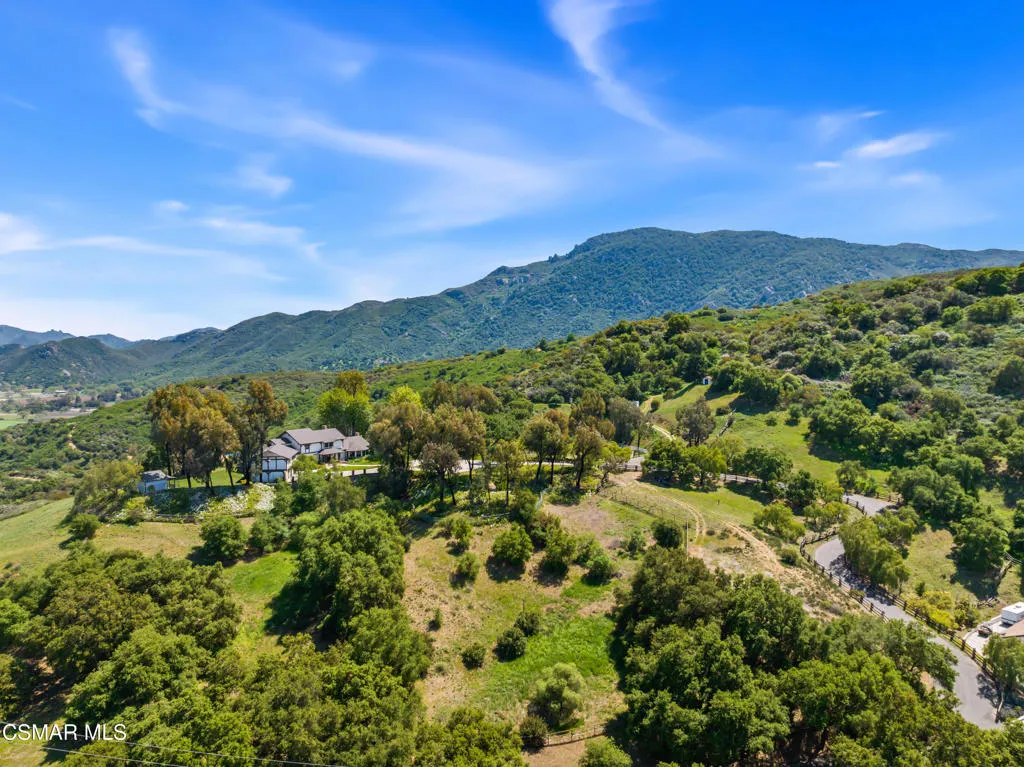 2400 W W Potrero Road Road, Westlake Village, California 91361 home-pic-50