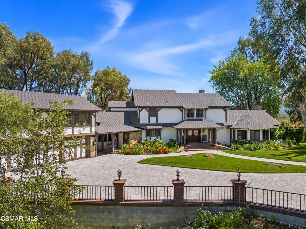 2400 W W Potrero Road Road, Westlake Village, California 91361 home-pic-30