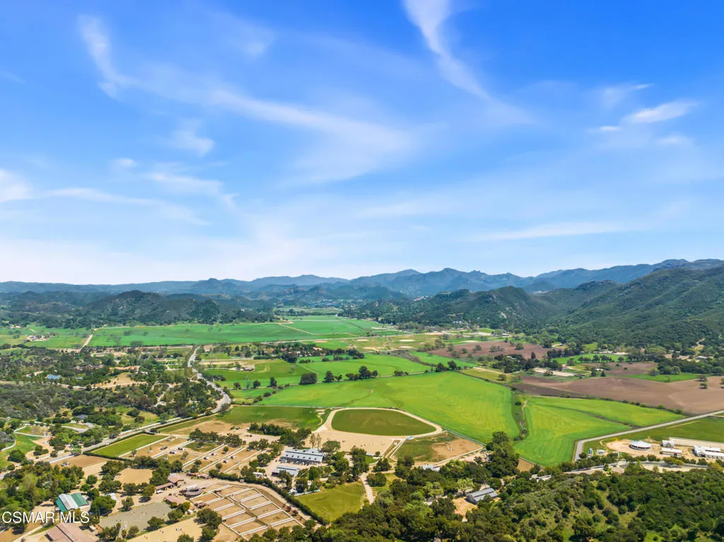 2400 W W Potrero Road Road, Westlake Village, California 91361 home-pic-52