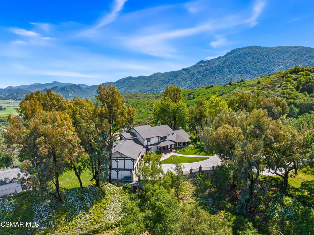 2400 W W Potrero Road Road, Westlake Village, California 91361 home-pic-45