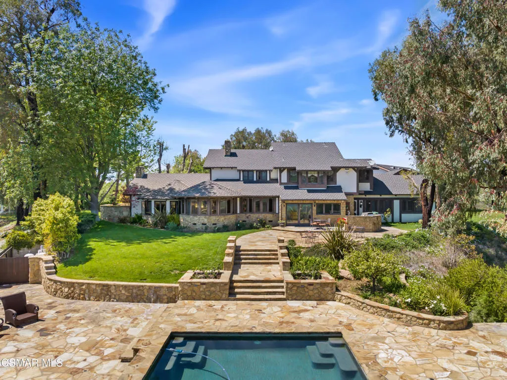 2400 W W Potrero Road Road, Westlake Village, California 91361 home-pic-4