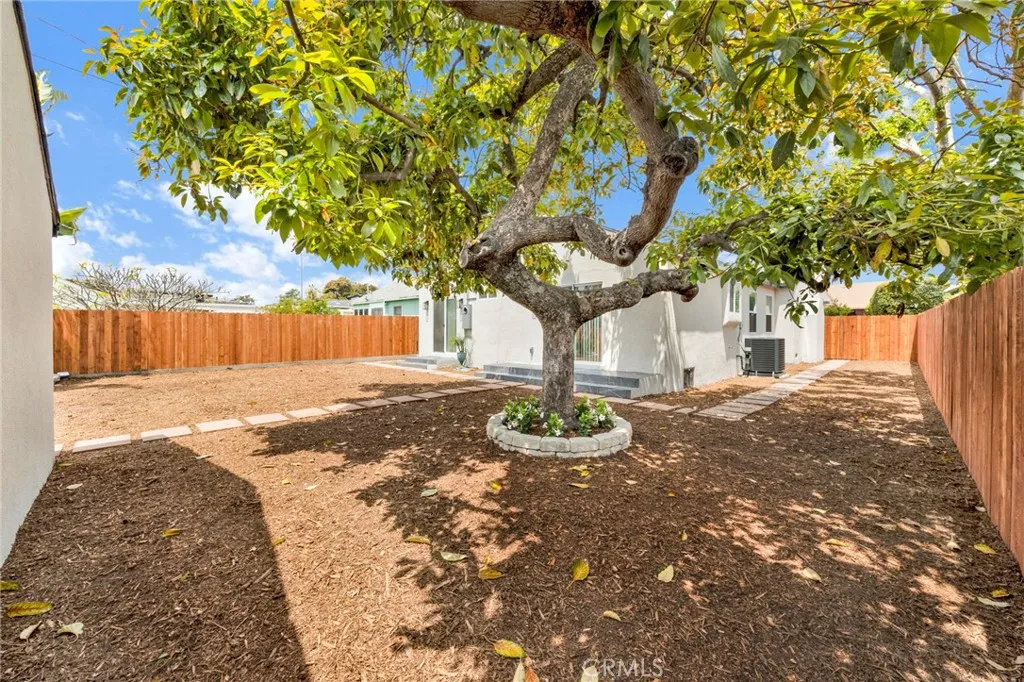 2746 Mataro Street, Pasadena, California 91107 home-pic-20