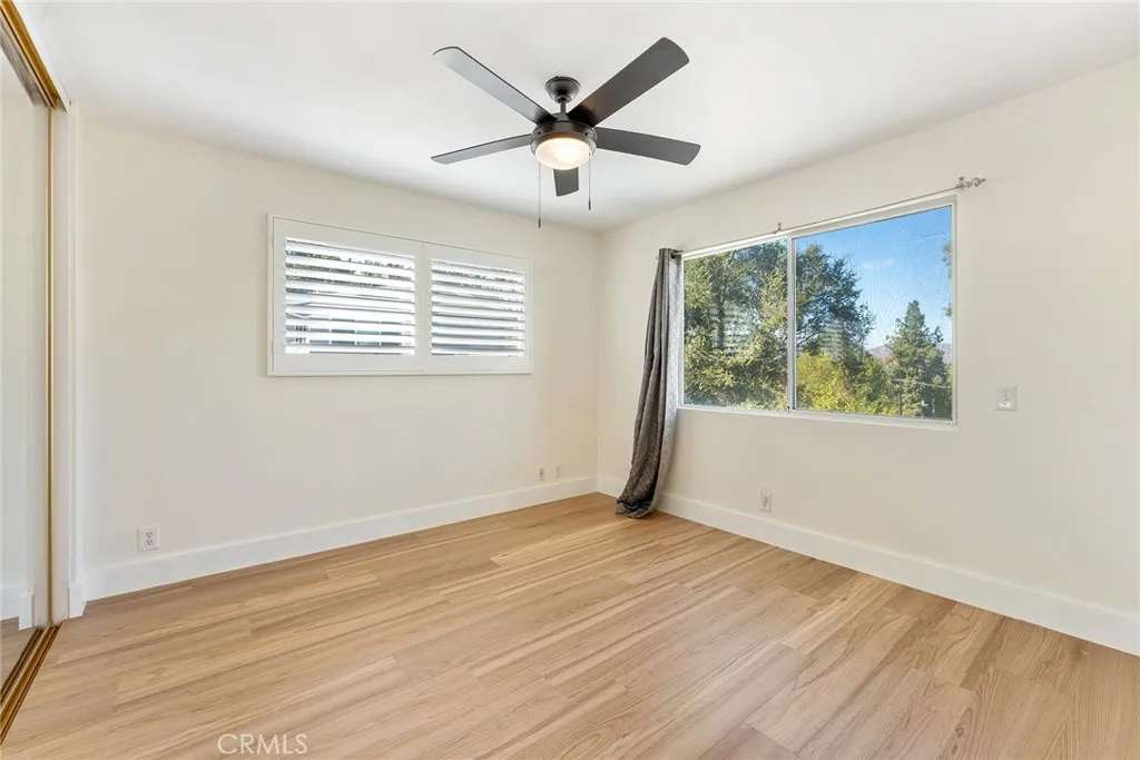 23341 Bessemer Street, Woodland Hills, California 91367 home-pic-13