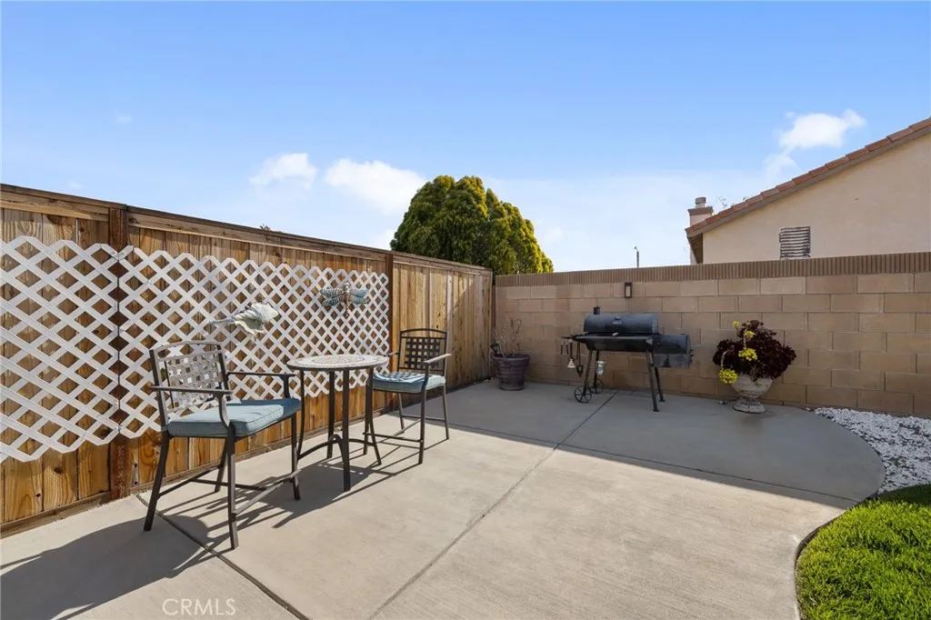 39434 Basalt Court, Palmdale, California 93551 home-pic-12