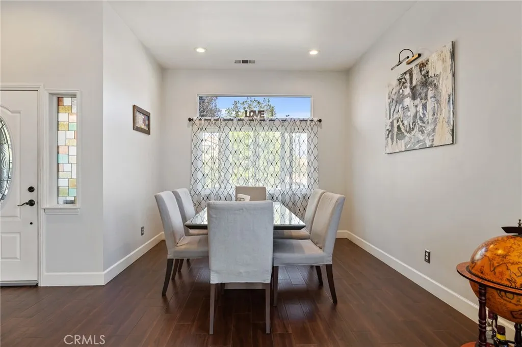 39434 Basalt Court, Palmdale, California 93551 home-pic-28