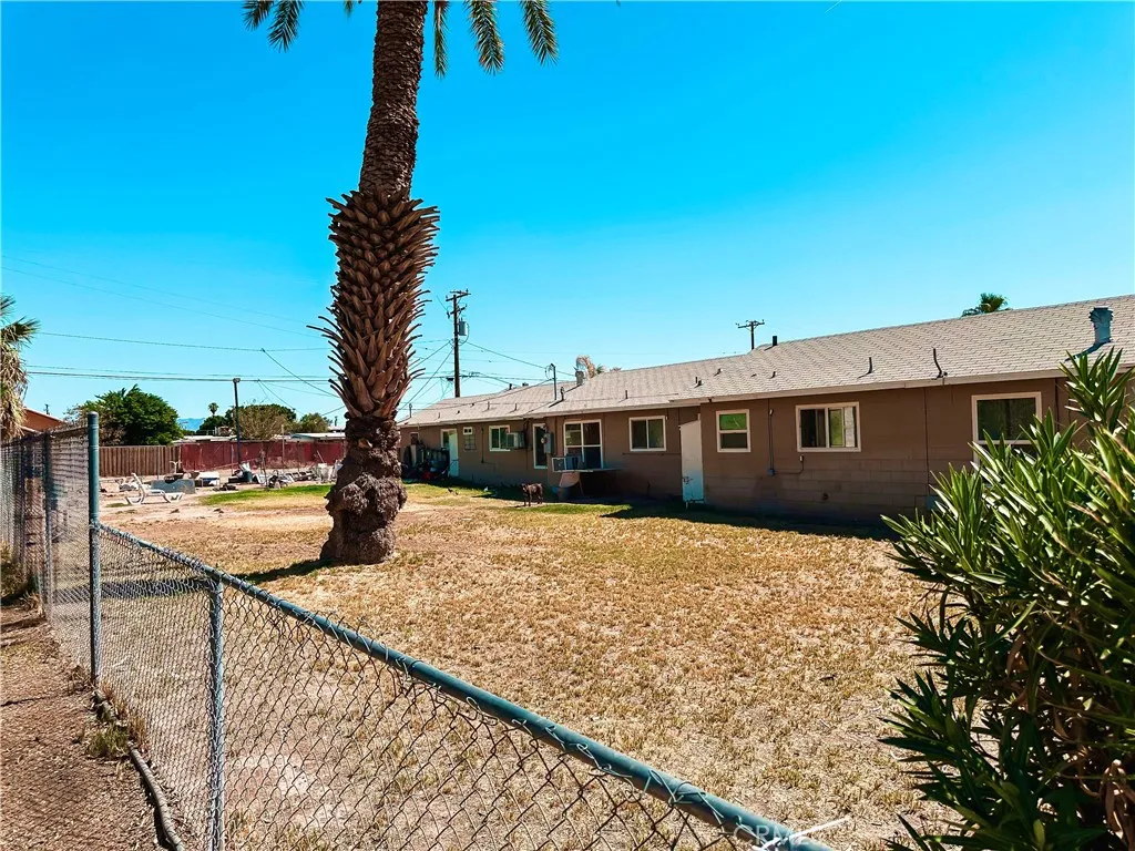 316 S Spring Street, Blythe, California 92225, ,Residential Income,For Sale,Spring,WS25097446