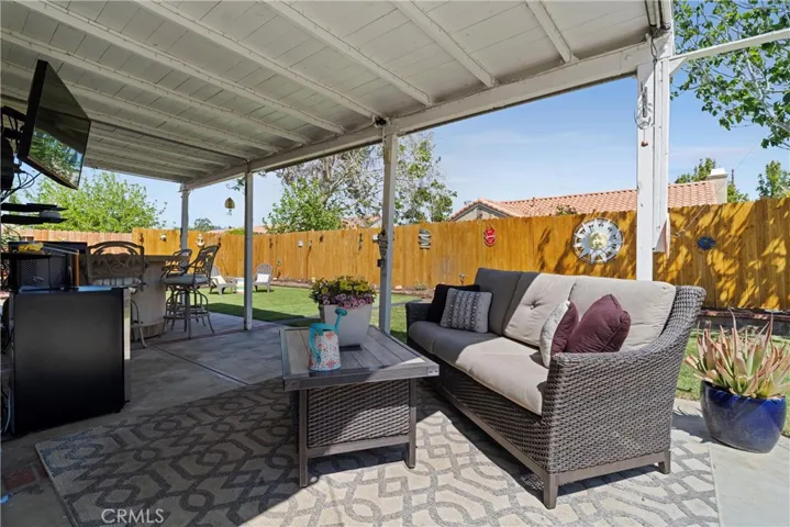 1605 Kings Road, Palmdale, California 93551