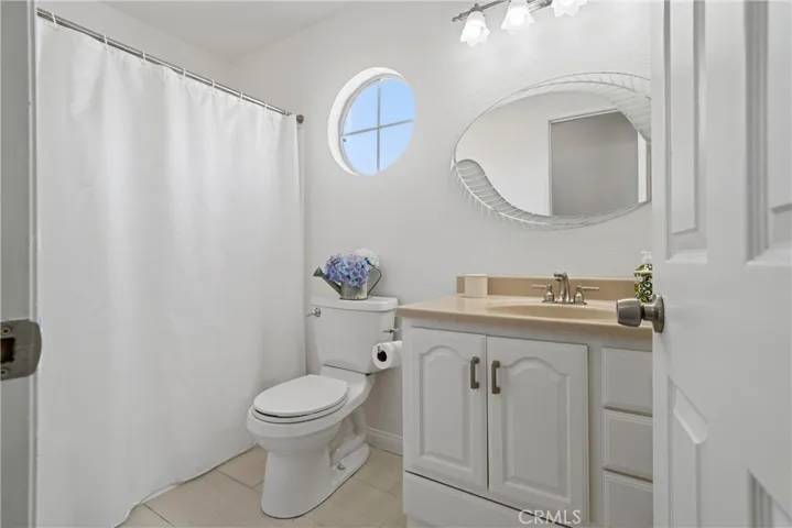1605 Kings Road, Palmdale, California 93551