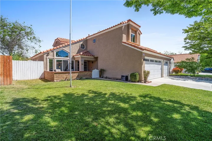 1605 Kings Road, Palmdale, California 93551