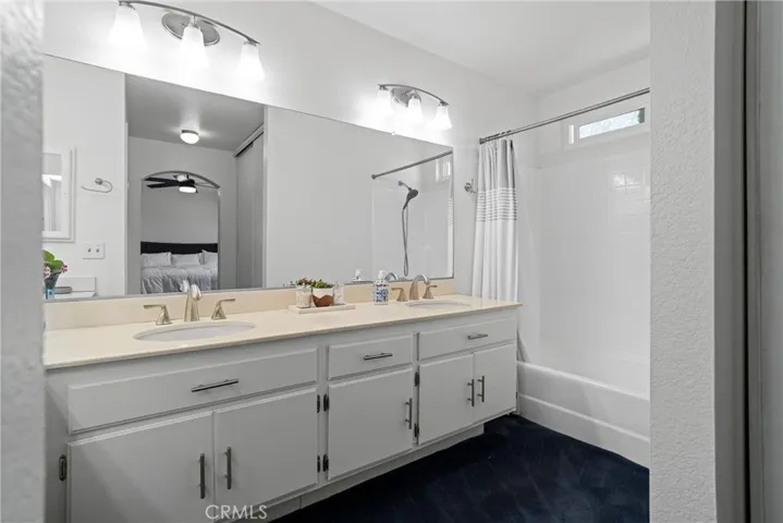 1605 Kings Road, Palmdale, California 93551