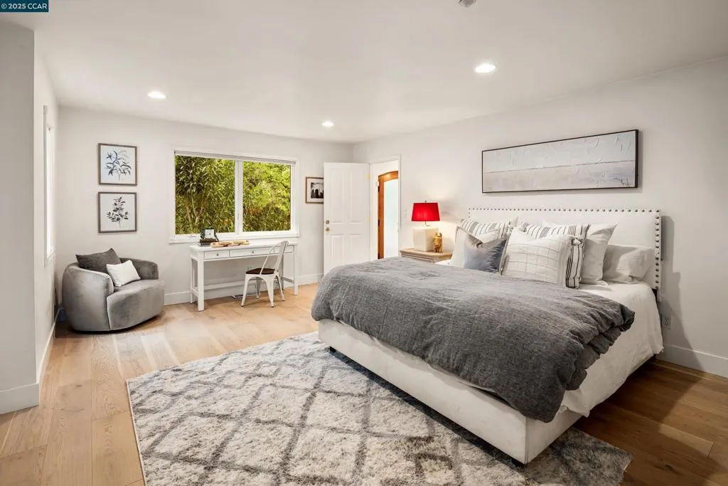 1720 Toyon Rd, Lafayette, California 94549 home-pic-19
