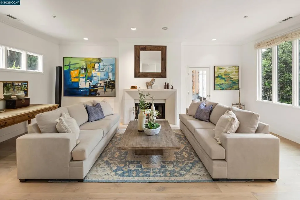 1720 Toyon Rd, Lafayette, California 94549 home-pic-3