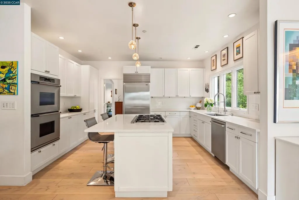 1720 Toyon Rd, Lafayette, California 94549 home-pic-8