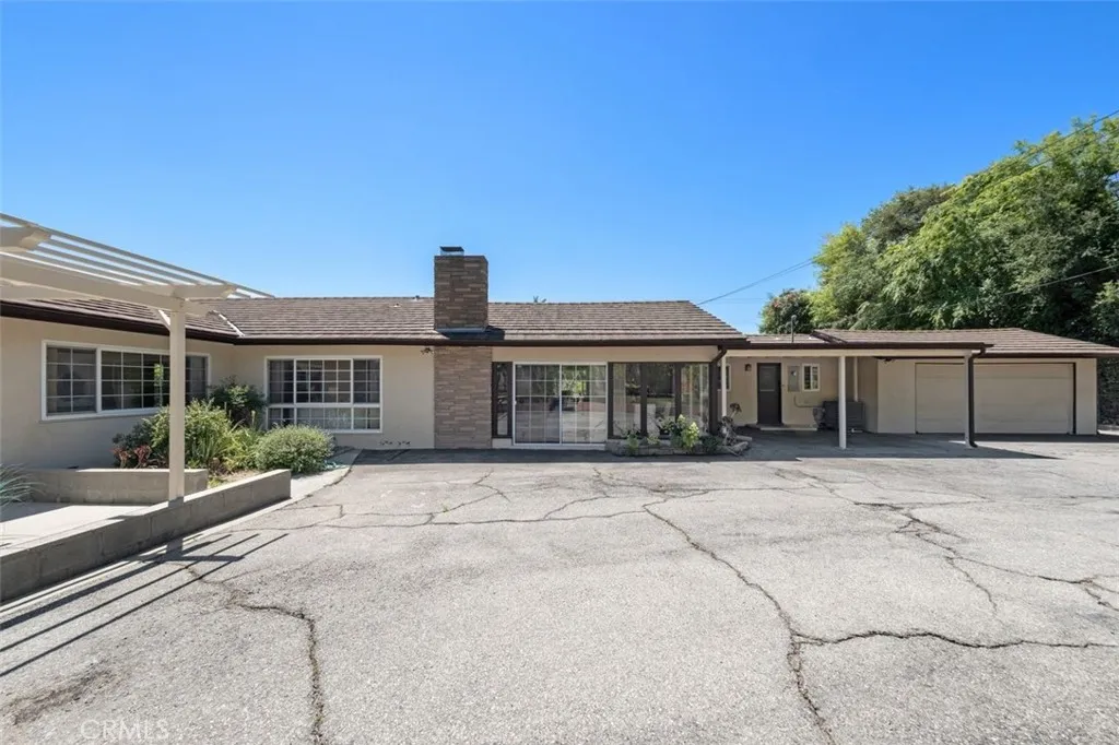 451 W Foothill Boulevard, Arcadia, California 91006 home-pic-37