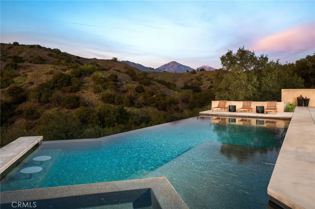 4485 Broken Spur Road, La Verne, California 91750 home-pic-5