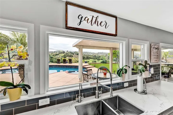 6586 E Via Corral, Anaheim Hills, California 92807