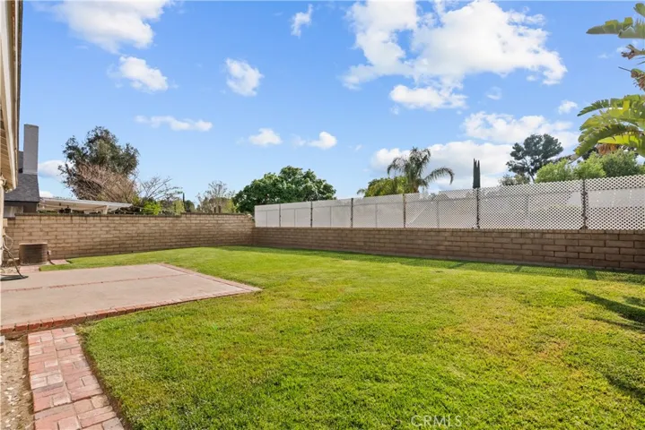 Great Yard w/No Rear Neighbors