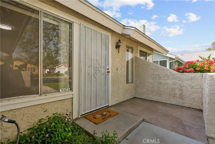 Private front porch