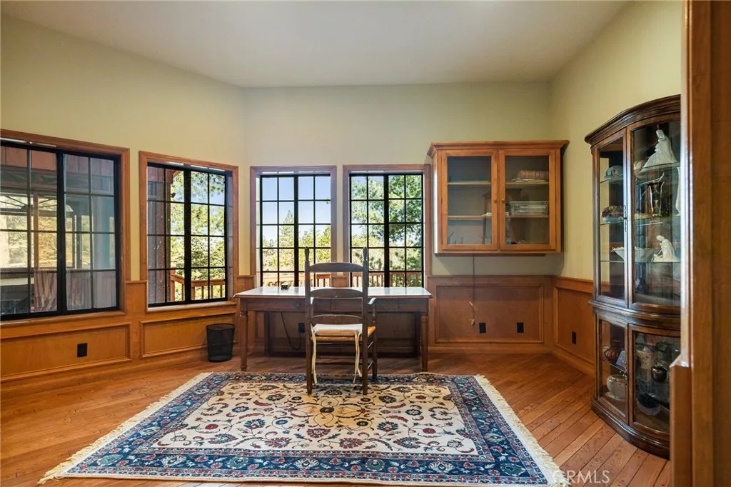 32424 Snowshoe Lane, Running Springs, California 92382 home-pic-20