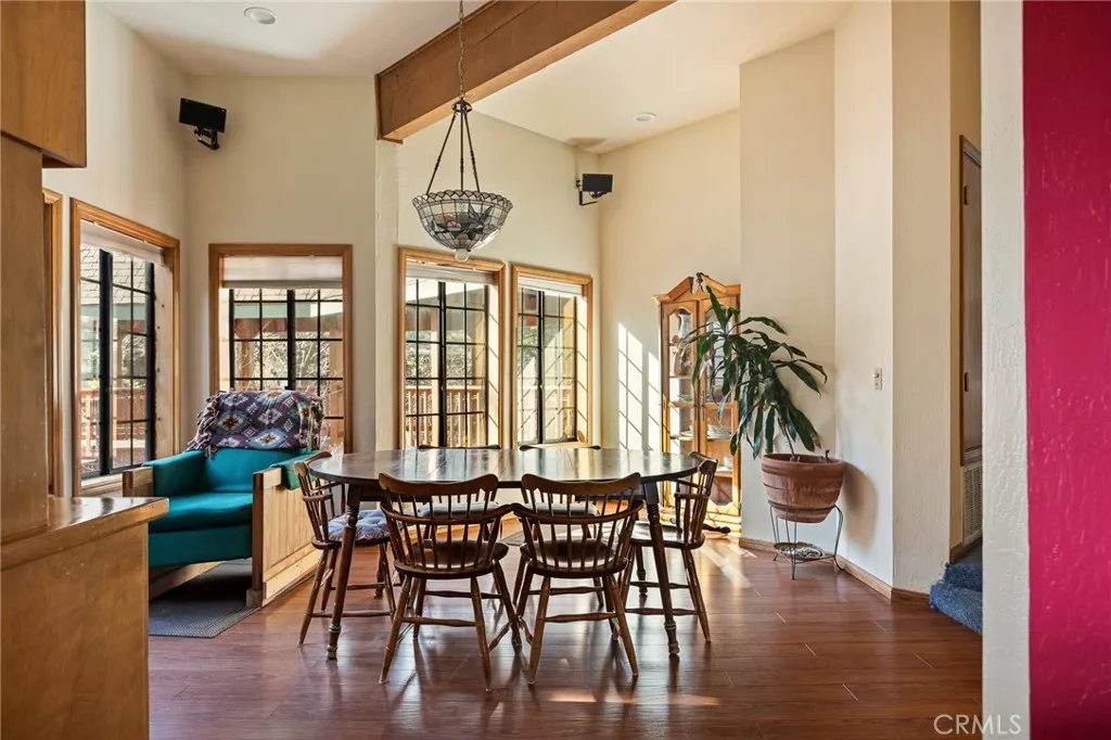 32424 Snowshoe Lane, Running Springs, California 92382 home-pic-18