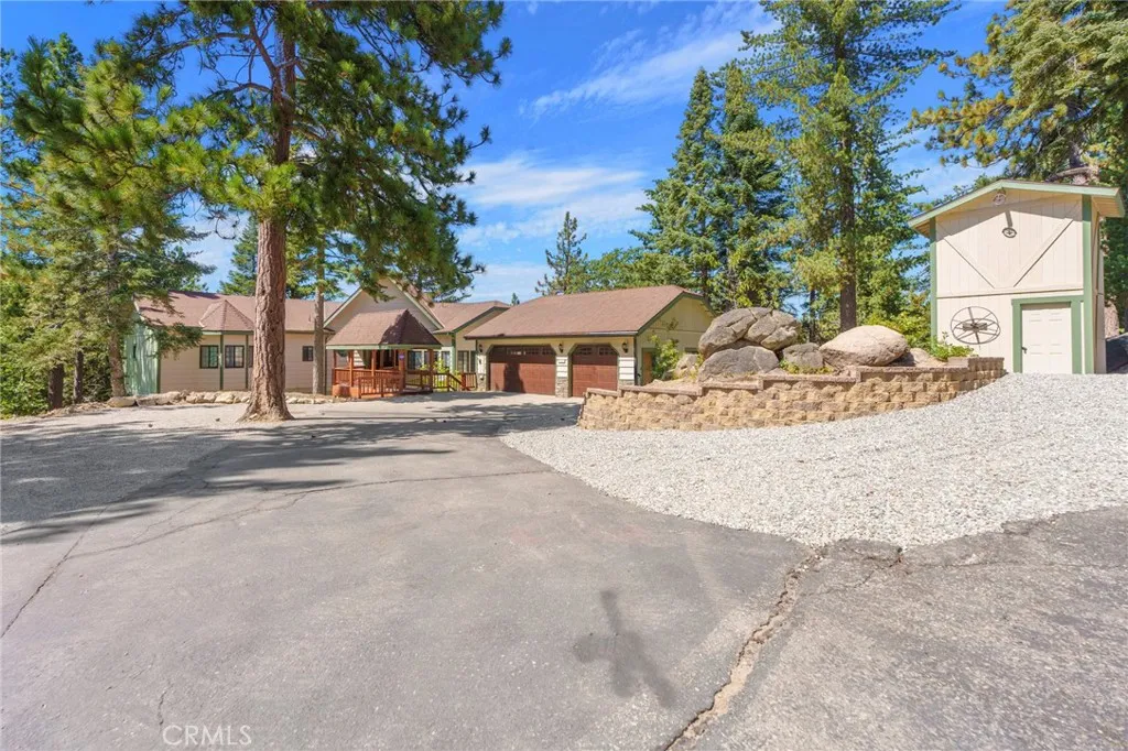 32424 Snowshoe Lane, Running Springs, California 92382 home-pic-62