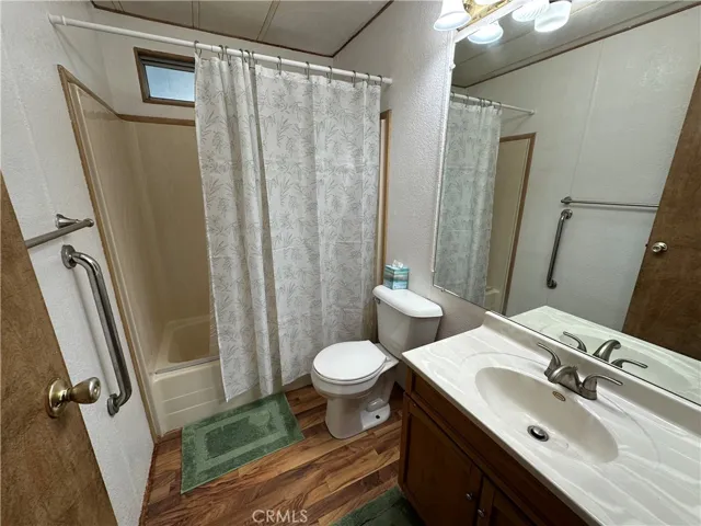 12700 Island Drive, Clearlake Oaks, California 95423