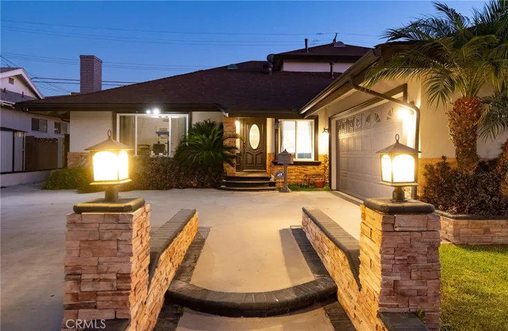 15838 Silvergrove Drive, Whittier, California 90604