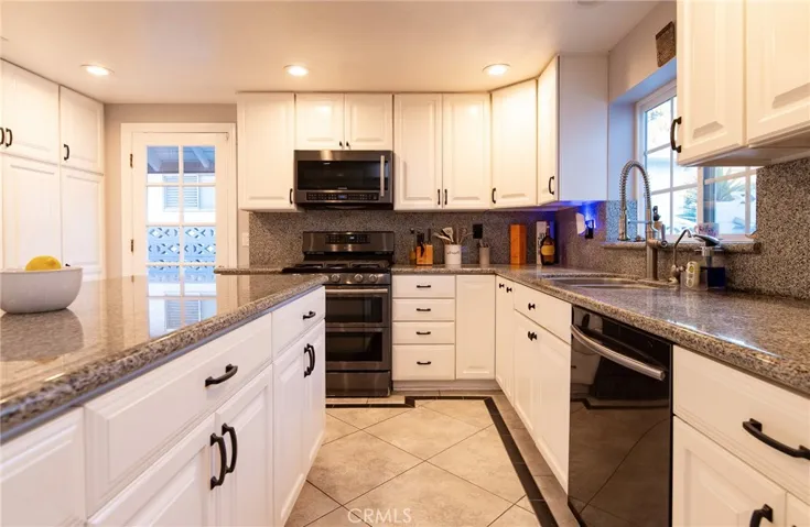 15838 Silvergrove Drive, Whittier, California 90604