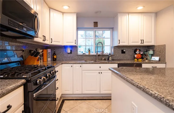 15838 Silvergrove Drive, Whittier, California 90604