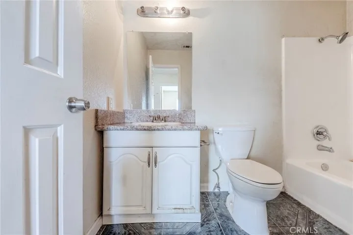 6743 Tokay Avenue, Fontana, California 92336