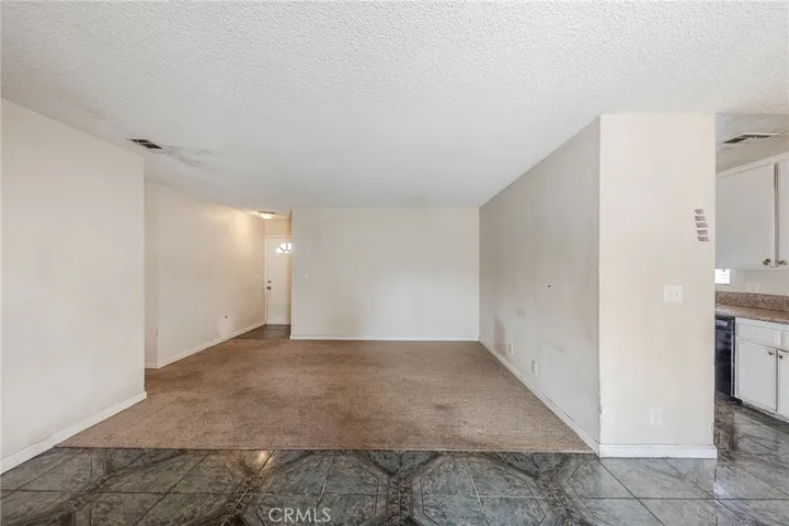 6743 Tokay Avenue, Fontana, California 92336