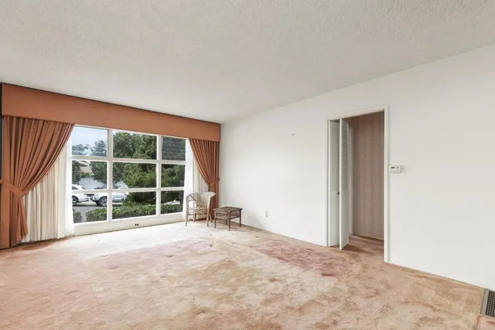 3845 John Street, San Diego, California 92106