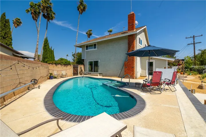 2010 Oakland Hills Drive, Corona, California 92882