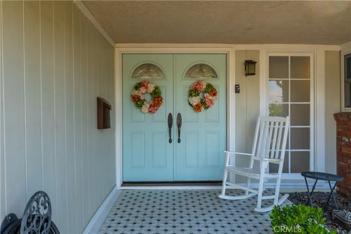 2010 Oakland Hills Drive, Corona, California 92882