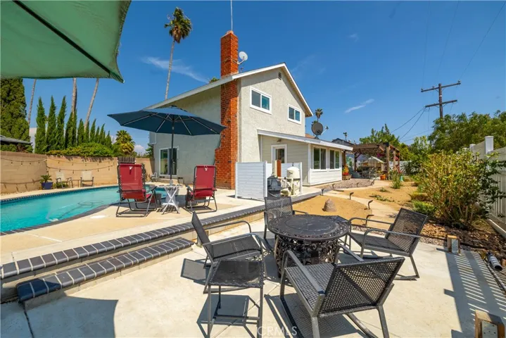 2010 Oakland Hills Drive, Corona, California 92882