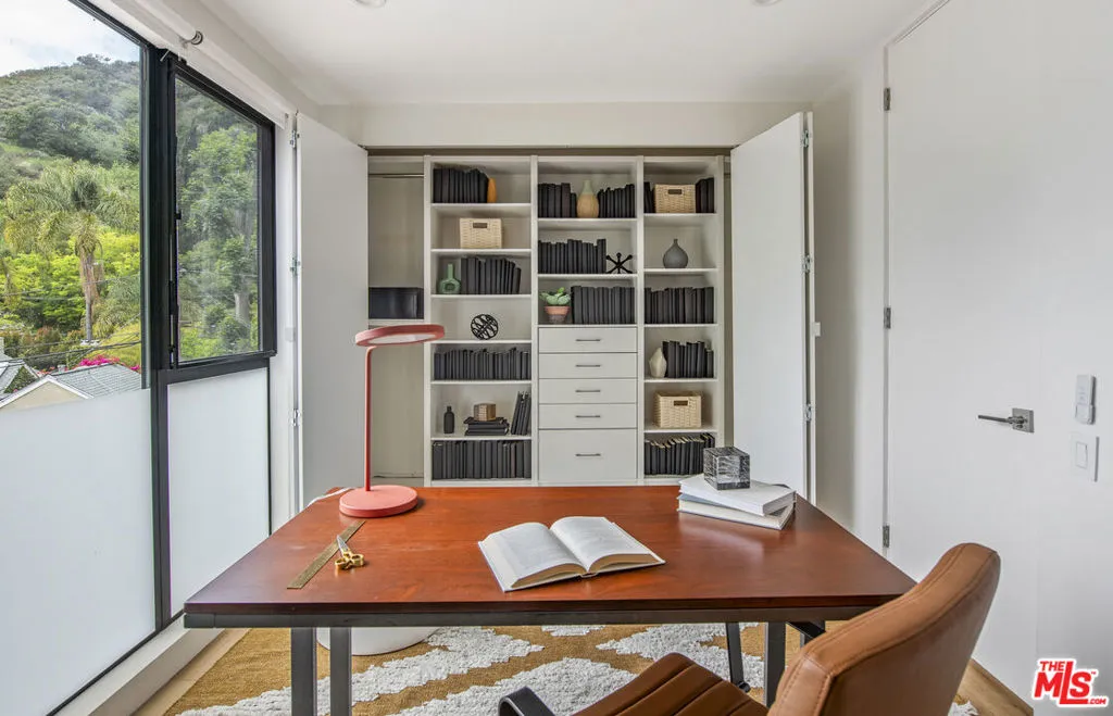 9844 Wanda Park Drive, Beverly Hills, California 90210 home-pic-27