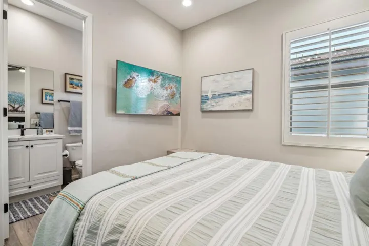 26-web-or-mls-Pinnacle Vista Dr-3004-026