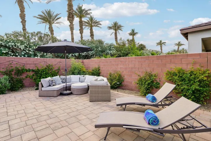 49-web-or-mls-Pinnacle Vista Dr-3004-049