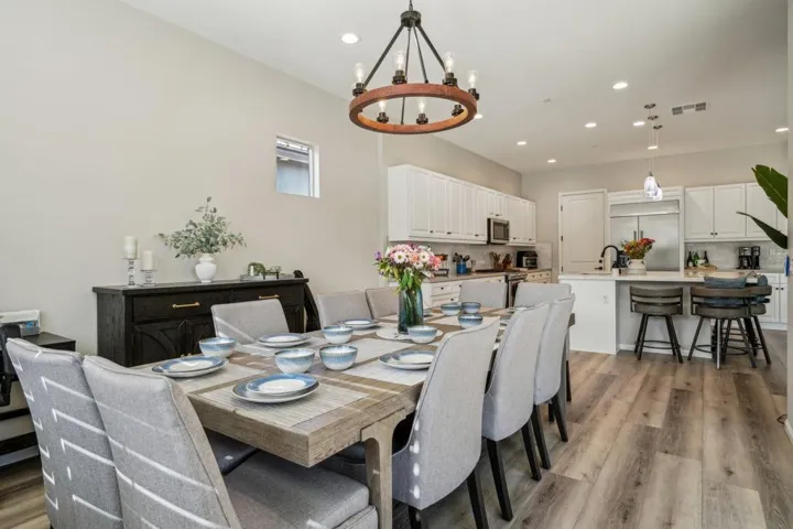 14-web-or-mls-Pinnacle Vista Dr-3004-014