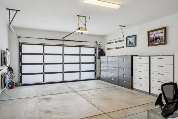 4-web-or-mls-Pinnacle Vista Dr-3004-004