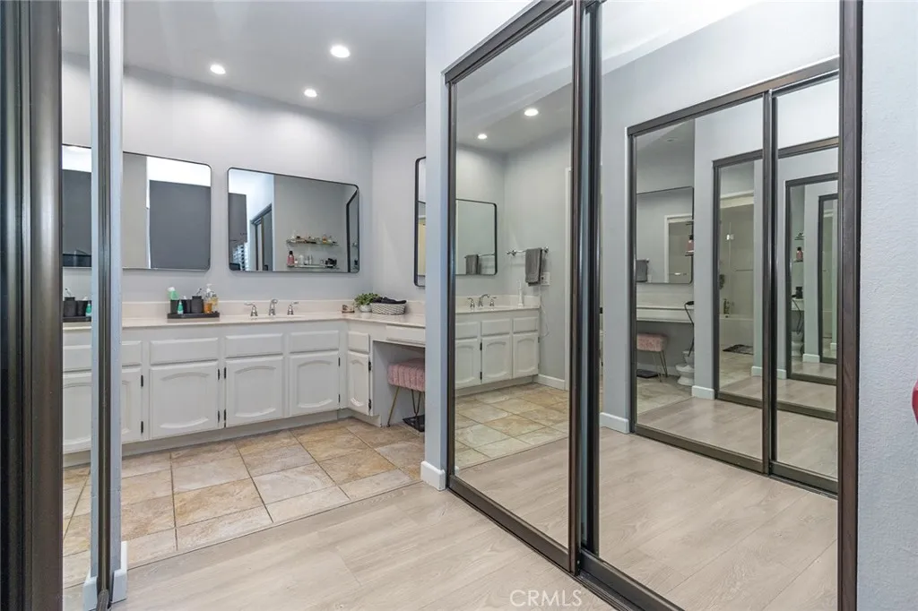 4675 Willis Avenue 307, Sherman Oaks, California 91403 home-pic-3