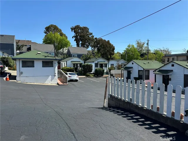 652 Morro Street, San Luis Obispo, California 93401