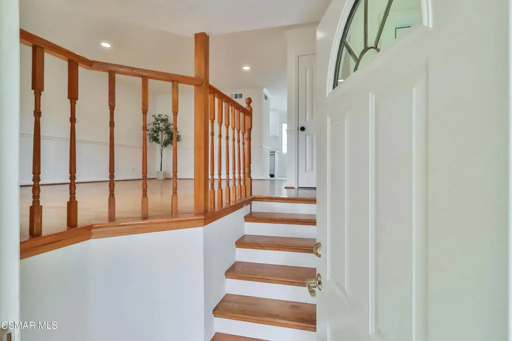 2711 Stearns Street 4, Simi Valley, California 93063 home-pic-4