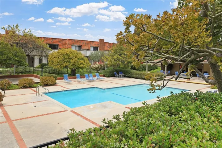 27914 Ridgecove Court N, Rancho Palos Verdes, California 90275