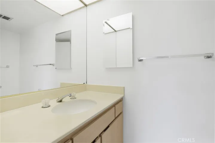 27914 Ridgecove Court N, Rancho Palos Verdes, California 90275
