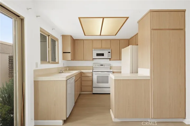 27914 Ridgecove Court N, Rancho Palos Verdes, California 90275