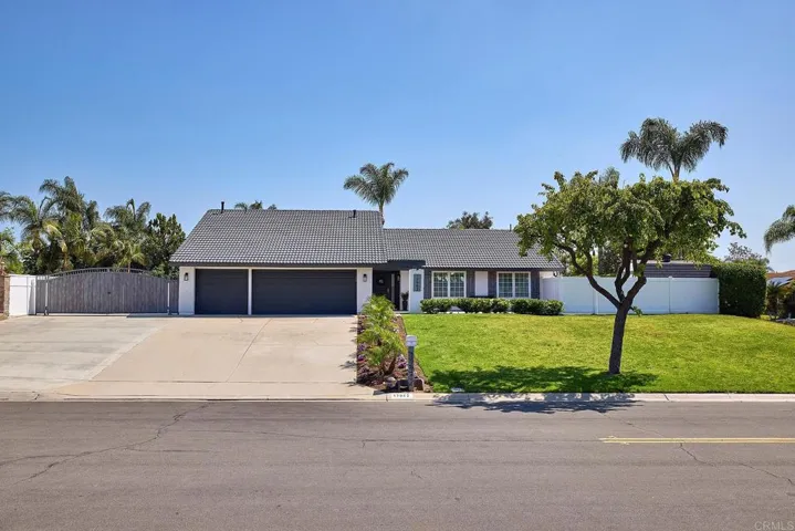 17942 Sun Knoll Drive, Yorba Linda, California 92886